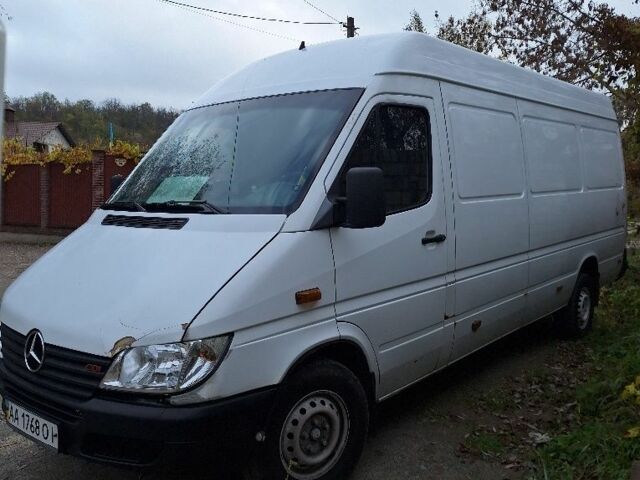Мерседес Sprinter 2002 у Обухове на Automoto.ua Білий Мерседес Sprinter, об'ємом двигуна 0 л та пробігом 500 тис. км за 8500 $, фото 3 на Automoto.ua