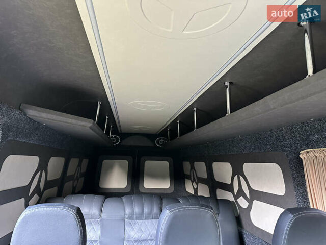 Белый Мерседес Sprinter, объемом двигателя 0 л и пробегом 45 тыс. км за 9000 $, фото 14 на Automoto.ua