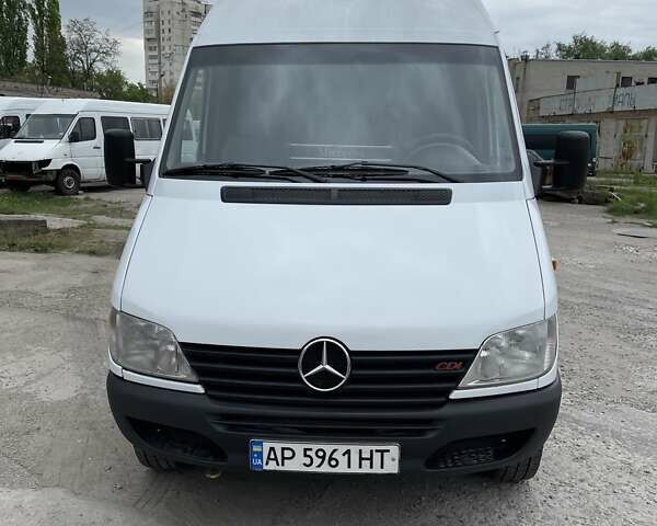 Білий Мерседес Sprinter, об'ємом двигуна 2.15 л та пробігом 350 тис. км за 12500 $, фото 2 на Automoto.ua