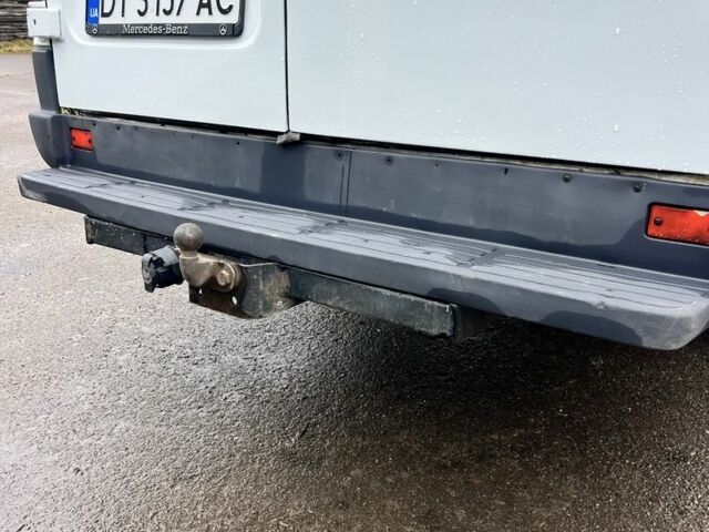 Белый Мерседес Sprinter, объемом двигателя 2.7 л и пробегом 900 тыс. км за 10000 $, фото 2 на Automoto.ua