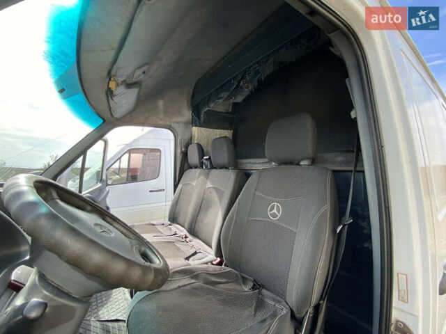 Білий Мерседес Sprinter, об'ємом двигуна 2.69 л та пробігом 532 тис. км за 11500 $, фото 14 на Automoto.ua