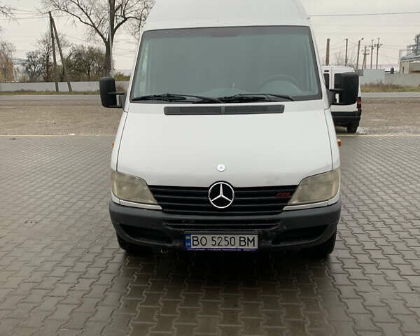Білий Мерседес Sprinter, об'ємом двигуна 2.15 л та пробігом 400 тис. км за 8900 $, фото 2 на Automoto.ua