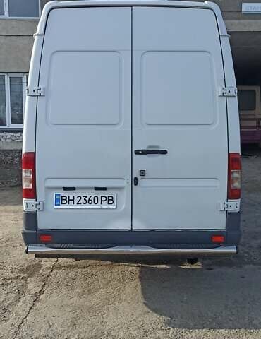 Белый Мерседес Sprinter, объемом двигателя 2.15 л и пробегом 268 тыс. км за 10500 $, фото 22 на Automoto.ua