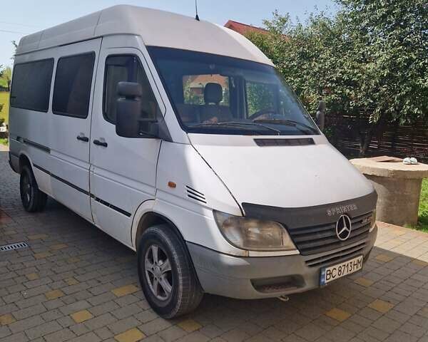Білий Мерседес Sprinter, об'ємом двигуна 2.7 л та пробігом 550 тис. км за 5450 $, фото 2 на Automoto.ua