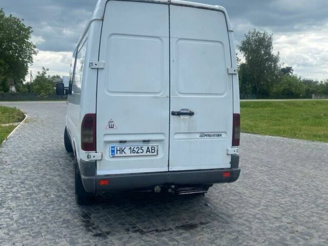 Белый Мерседес Sprinter, объемом двигателя 2.1 л и пробегом 1 тыс. км за 6500 $, фото 3 на Automoto.ua
