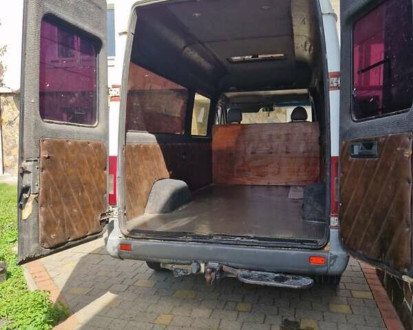 Білий Мерседес Sprinter, об'ємом двигуна 2.7 л та пробігом 550 тис. км за 5450 $, фото 5 на Automoto.ua