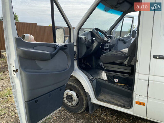 Білий Мерседес Sprinter, об'ємом двигуна 2.69 л та пробігом 532 тис. км за 11500 $, фото 12 на Automoto.ua