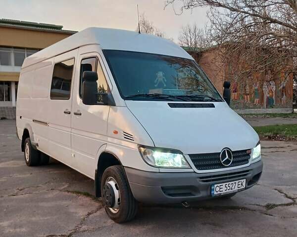 Белый Мерседес Sprinter, объемом двигателя 2.7 л и пробегом 757 тыс. км за 13400 $, фото 55 на Automoto.ua