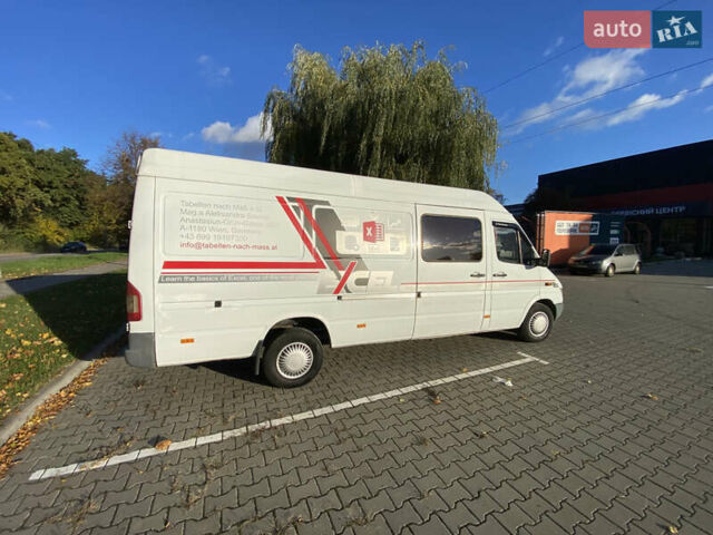 Белый Мерседес Sprinter, объемом двигателя 2.7 л и пробегом 309 тыс. км за 9200 $, фото 15 на Automoto.ua