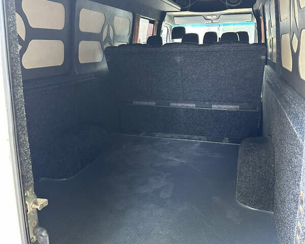 Білий Мерседес Sprinter, об'ємом двигуна 0 л та пробігом 45 тис. км за 9000 $, фото 11 на Automoto.ua
