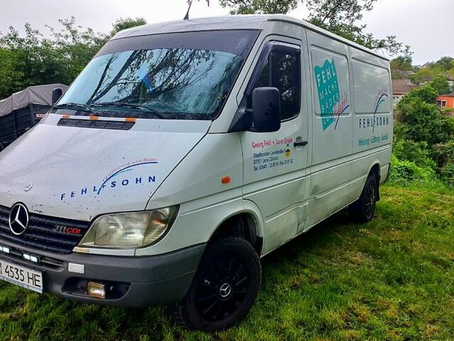 Белый Мерседес Sprinter, объемом двигателя 2.1 л и пробегом 0 тыс. км за 6600 $, фото 11 на Automoto.ua