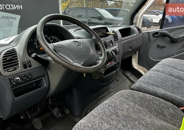 Мерседес Sprinter 2002 у Харкові на Automoto.ua Білий Мерседес Sprinter, об'ємом двигуна 2.1 л та пробігом 318 тис. км за 9999 $, фото 7 на Automoto.ua