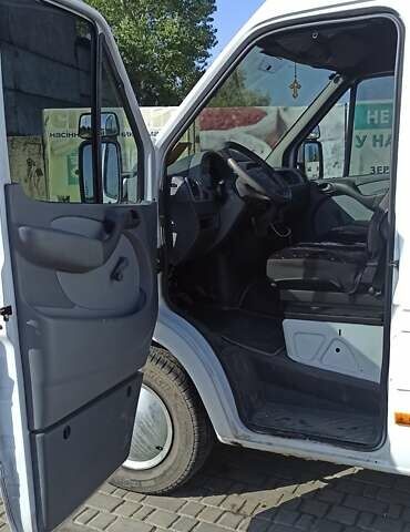 Білий Мерседес Sprinter, об'ємом двигуна 2.15 л та пробігом 268 тис. км за 10500 $, фото 19 на Automoto.ua