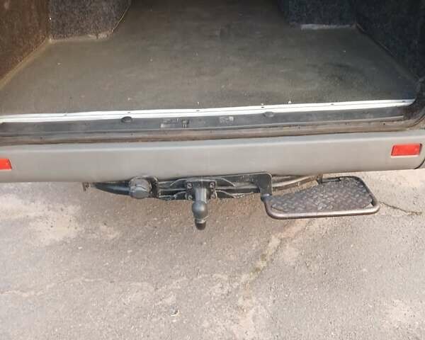 Белый Мерседес Sprinter, объемом двигателя 2.7 л и пробегом 757 тыс. км за 13400 $, фото 32 на Automoto.ua