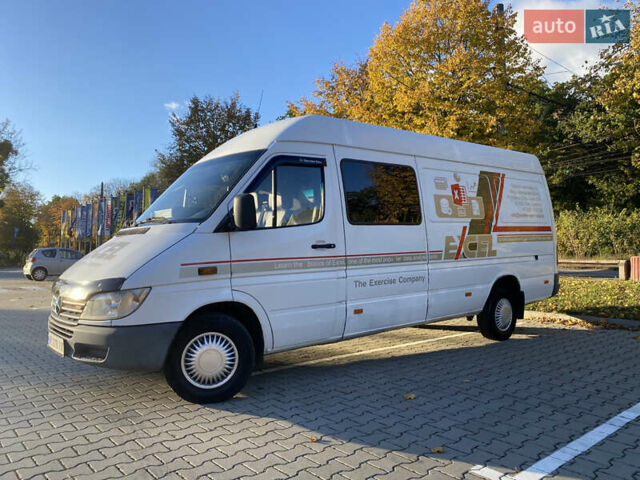 Белый Мерседес Sprinter, объемом двигателя 2.7 л и пробегом 309 тыс. км за 9200 $, фото 5 на Automoto.ua