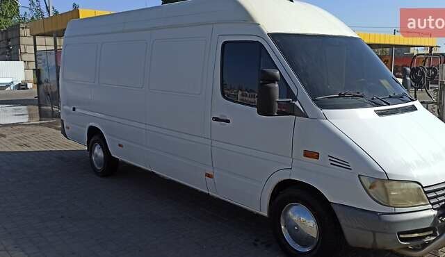 Білий Мерседес Sprinter, об'ємом двигуна 2.15 л та пробігом 268 тис. км за 10500 $, фото 11 на Automoto.ua
