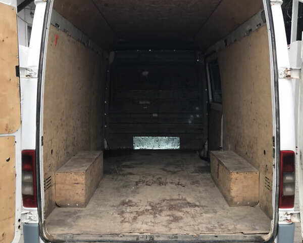 Білий Мерседес Sprinter, об'ємом двигуна 2.7 л та пробігом 739 тис. км за 7200 $, фото 4 на Automoto.ua