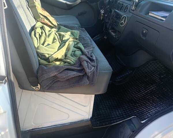 Білий Мерседес Sprinter, об'ємом двигуна 2.15 л та пробігом 566 тис. км за 7000 $, фото 15 на Automoto.ua