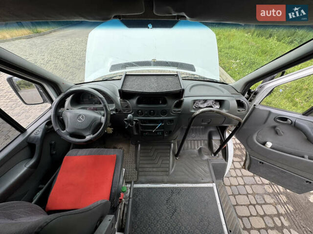 Білий Мерседес Sprinter, об'ємом двигуна 2.15 л та пробігом 650 тис. км за 7000 $, фото 12 на Automoto.ua