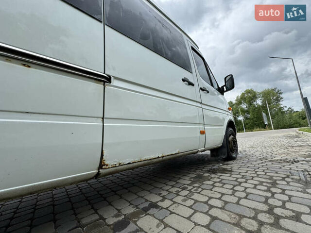 Білий Мерседес Sprinter, об'ємом двигуна 2.15 л та пробігом 650 тис. км за 7000 $, фото 8 на Automoto.ua