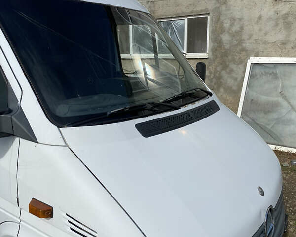 Білий Мерседес Sprinter, об'ємом двигуна 2.69 л та пробігом 532 тис. км за 11500 $, фото 8 на Automoto.ua