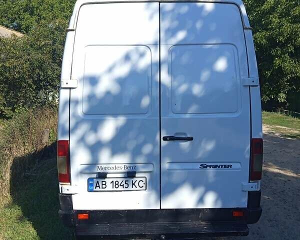 Білий Мерседес Sprinter, об'ємом двигуна 2.7 л та пробігом 1000 тис. км за 10300 $, фото 9 на Automoto.ua