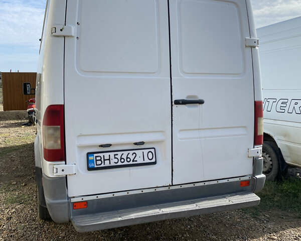 Білий Мерседес Sprinter, об'ємом двигуна 2.69 л та пробігом 532 тис. км за 11500 $, фото 3 на Automoto.ua