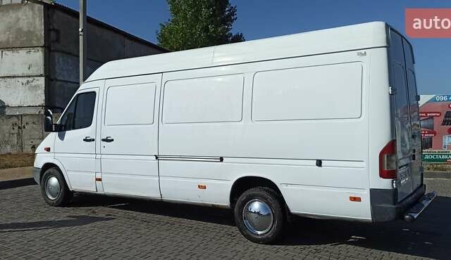 Білий Мерседес Sprinter, об'ємом двигуна 2.15 л та пробігом 268 тис. км за 10500 $, фото 9 на Automoto.ua