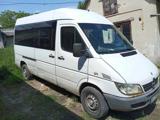 Білий Мерседес Sprinter, об'ємом двигуна 2.1 л та пробігом 700 тис. км за 3500 $, фото 9 на Automoto.ua
