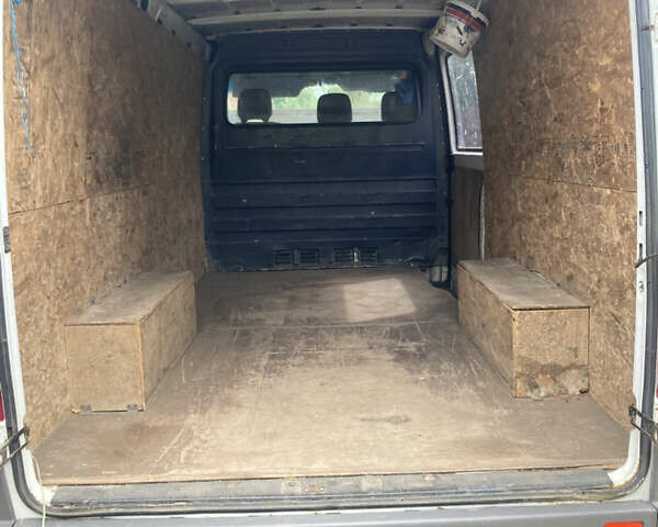 Белый Мерседес Sprinter, объемом двигателя 2.2 л и пробегом 340 тыс. км за 7500 $, фото 6 на Automoto.ua