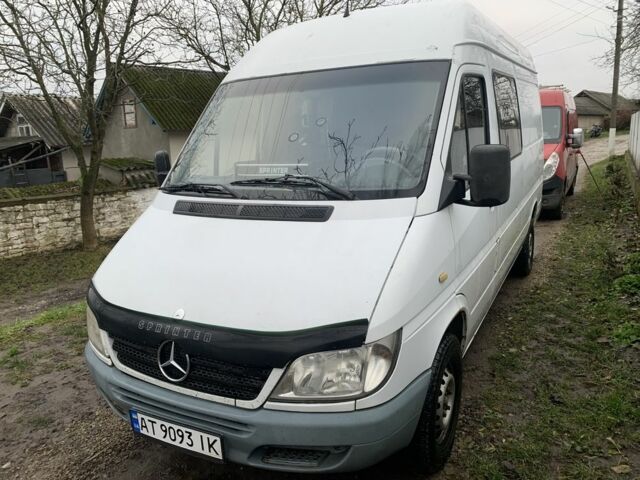 Білий Мерседес Sprinter, об'ємом двигуна 2.1 л та пробігом 416 тис. км за 6500 $, фото 2 на Automoto.ua
