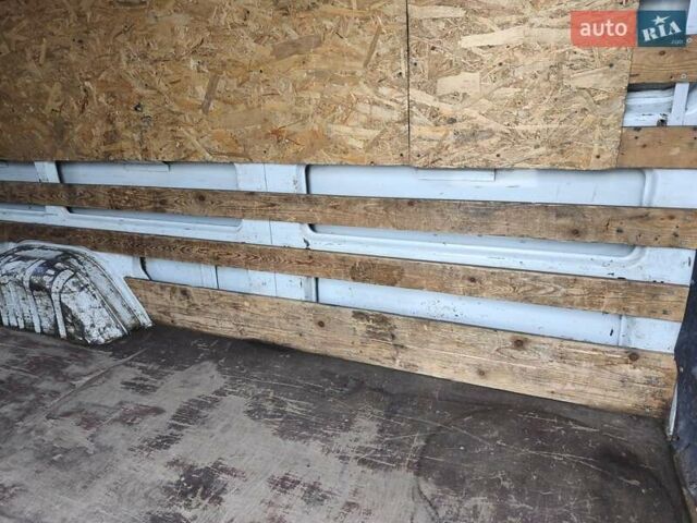 Білий Мерседес Sprinter, об'ємом двигуна 2.1 л та пробігом 536 тис. км за 7400 $, фото 33 на Automoto.ua