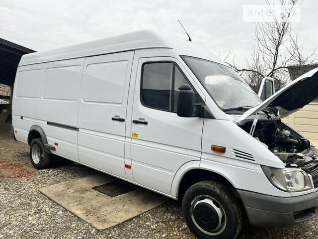 Белый Мерседес Sprinter, объемом двигателя 2.15 л и пробегом 157 тыс. км за 15600 $, фото 74 на Automoto.ua