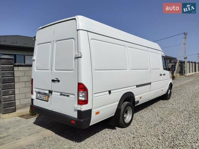 Белый Мерседес Sprinter, объемом двигателя 0 л и пробегом 260 тыс. км за 23900 $, фото 31 на Automoto.ua