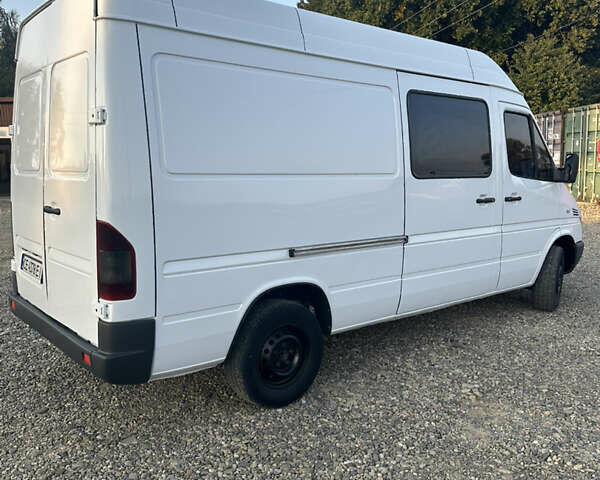 Білий Мерседес Sprinter, об'ємом двигуна 2.15 л та пробігом 500 тис. км за 9000 $, фото 9 на Automoto.ua