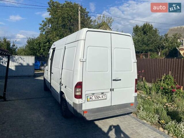 Білий Мерседес Sprinter, об'ємом двигуна 2.1 л та пробігом 570 тис. км за 9000 $, фото 3 на Automoto.ua