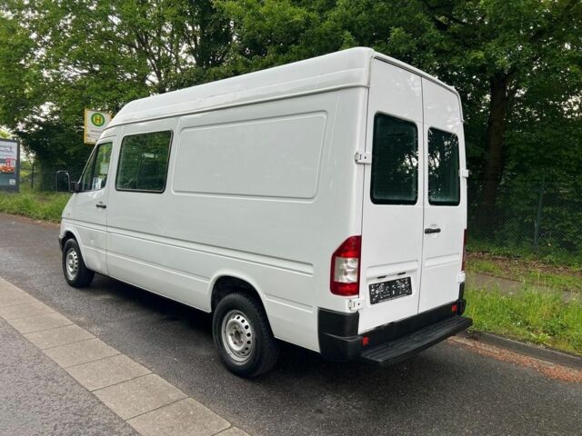 Белый Мерседес Sprinter, объемом двигателя 2.2 л и пробегом 450 тыс. км за 2900 $, фото 16 на Automoto.ua