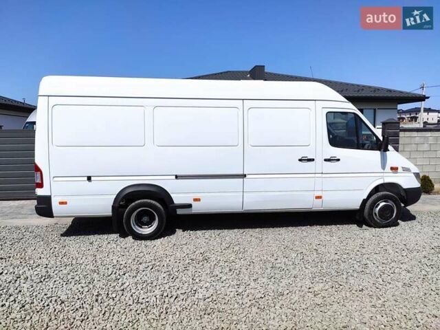 Белый Мерседес Sprinter, объемом двигателя 0 л и пробегом 260 тыс. км за 23900 $, фото 7 на Automoto.ua