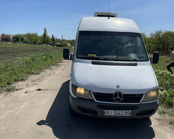 Білий Мерседес Sprinter, об'ємом двигуна 2.2 л та пробігом 286 тис. км за 4900 $, фото 7 на Automoto.ua