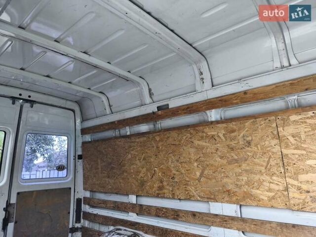 Білий Мерседес Sprinter, об'ємом двигуна 2.1 л та пробігом 536 тис. км за 7400 $, фото 34 на Automoto.ua