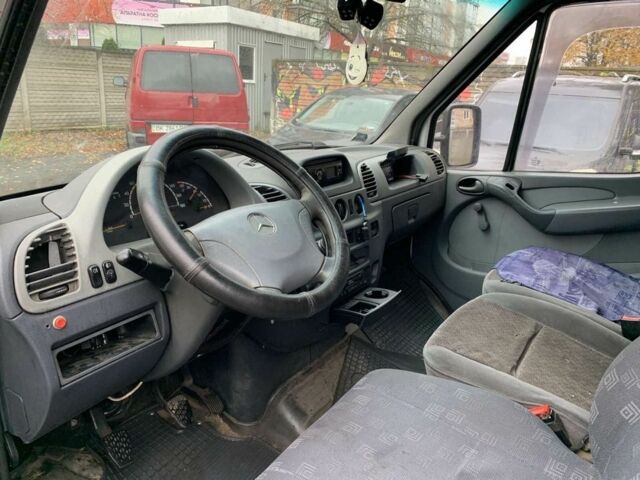 Белый Мерседес Sprinter, объемом двигателя 2.7 л и пробегом 320 тыс. км за 3550 $, фото 8 на Automoto.ua