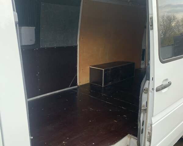 Білий Мерседес Sprinter, об'ємом двигуна 2.15 л та пробігом 536 тис. км за 9600 $, фото 9 на Automoto.ua