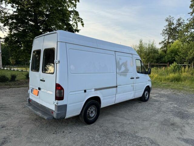 Білий Мерседес Sprinter, об'ємом двигуна 2.2 л та пробігом 559 тис. км за 3900 $, фото 5 на Automoto.ua