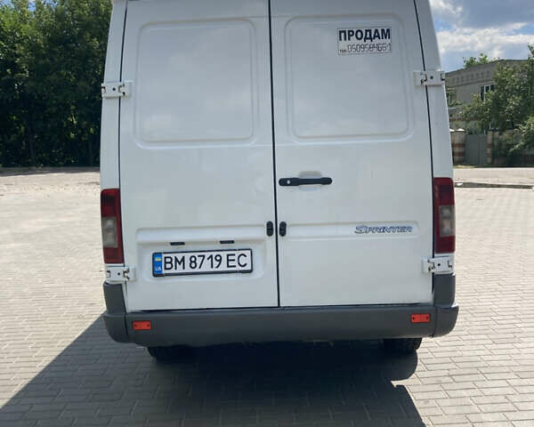 Белый Мерседес Sprinter, объемом двигателя 2.2 л и пробегом 340 тыс. км за 7200 $, фото 4 на Automoto.ua