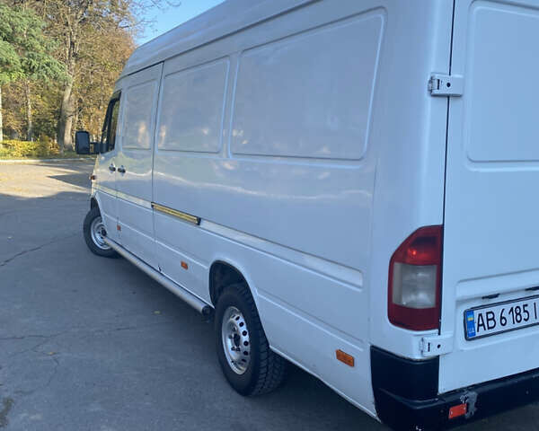 Білий Мерседес Sprinter, об'ємом двигуна 2.15 л та пробігом 358 тис. км за 11450 $, фото 7 на Automoto.ua