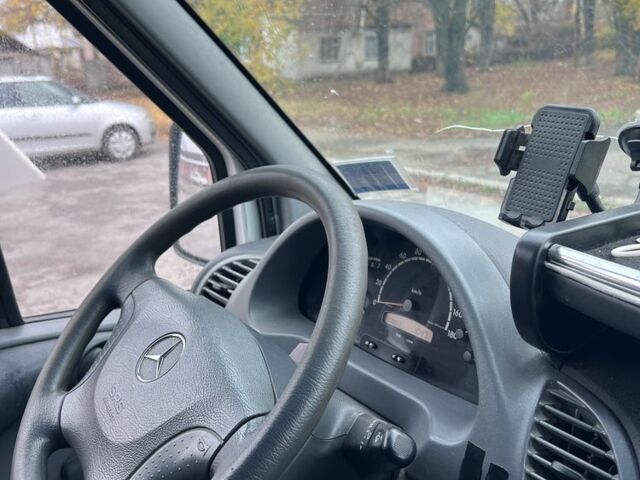 Білий Мерседес Sprinter, об'ємом двигуна 2.2 л та пробігом 300 тис. км за 11000 $, фото 5 на Automoto.ua