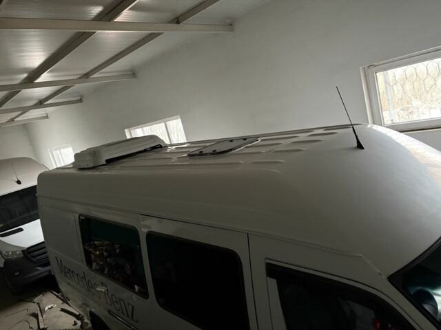 Білий Мерседес Sprinter, об'ємом двигуна 2.7 л та пробігом 3 тис. км за 9500 $, фото 4 на Automoto.ua
