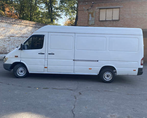 Білий Мерседес Sprinter, об'ємом двигуна 2.15 л та пробігом 358 тис. км за 11450 $, фото 8 на Automoto.ua