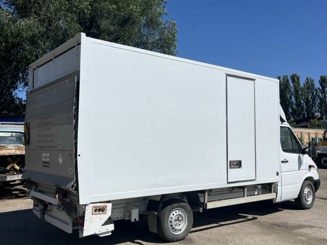 Білий Мерседес Sprinter, об'ємом двигуна 2.1 л та пробігом 533 тис. км за 8700 $, фото 2 на Automoto.ua