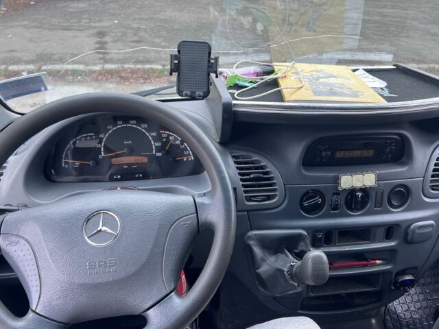 Білий Мерседес Sprinter, об'ємом двигуна 2.2 л та пробігом 300 тис. км за 11000 $, фото 6 на Automoto.ua